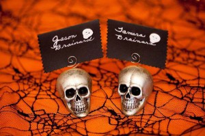 skull-place-card-holders-300x199